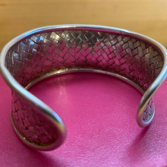 Vintage Silver Woven Cuff - Picture 2 of 2